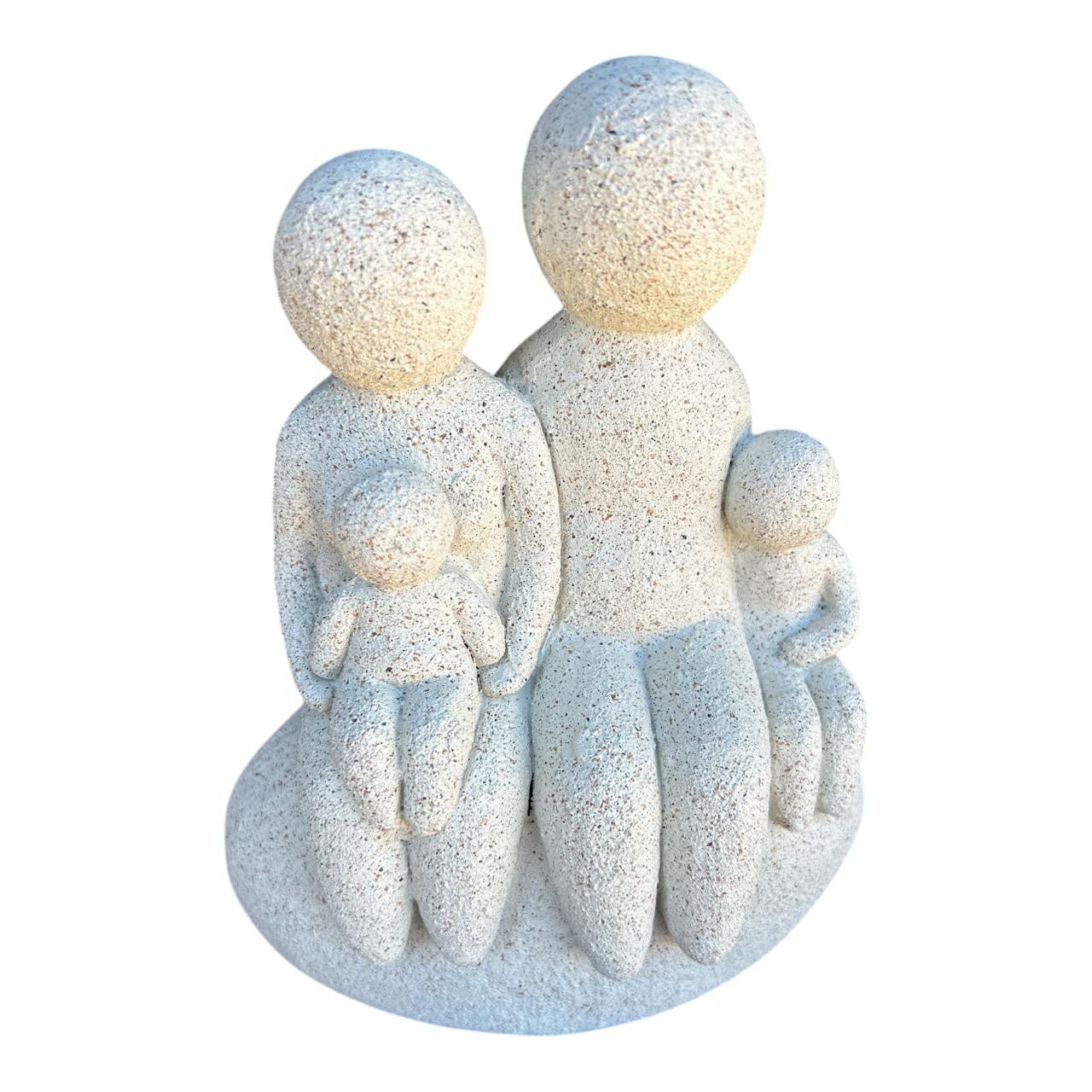 Figurine Craft - Family Of Four - Future Decor