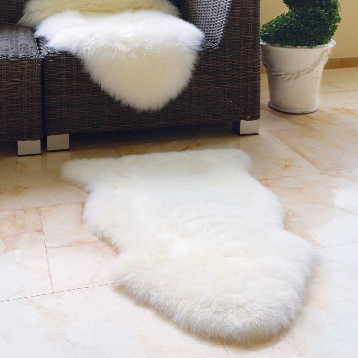 White A Grade Real Sheep Skin - Future Decor